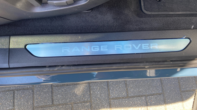 Land Rover Range Rover Evoque 1.5 P270e Dynamic SE 5dr Auto Hatchback - Image 42